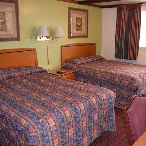 Relax Inn Блумсберг Экстерьер фото
